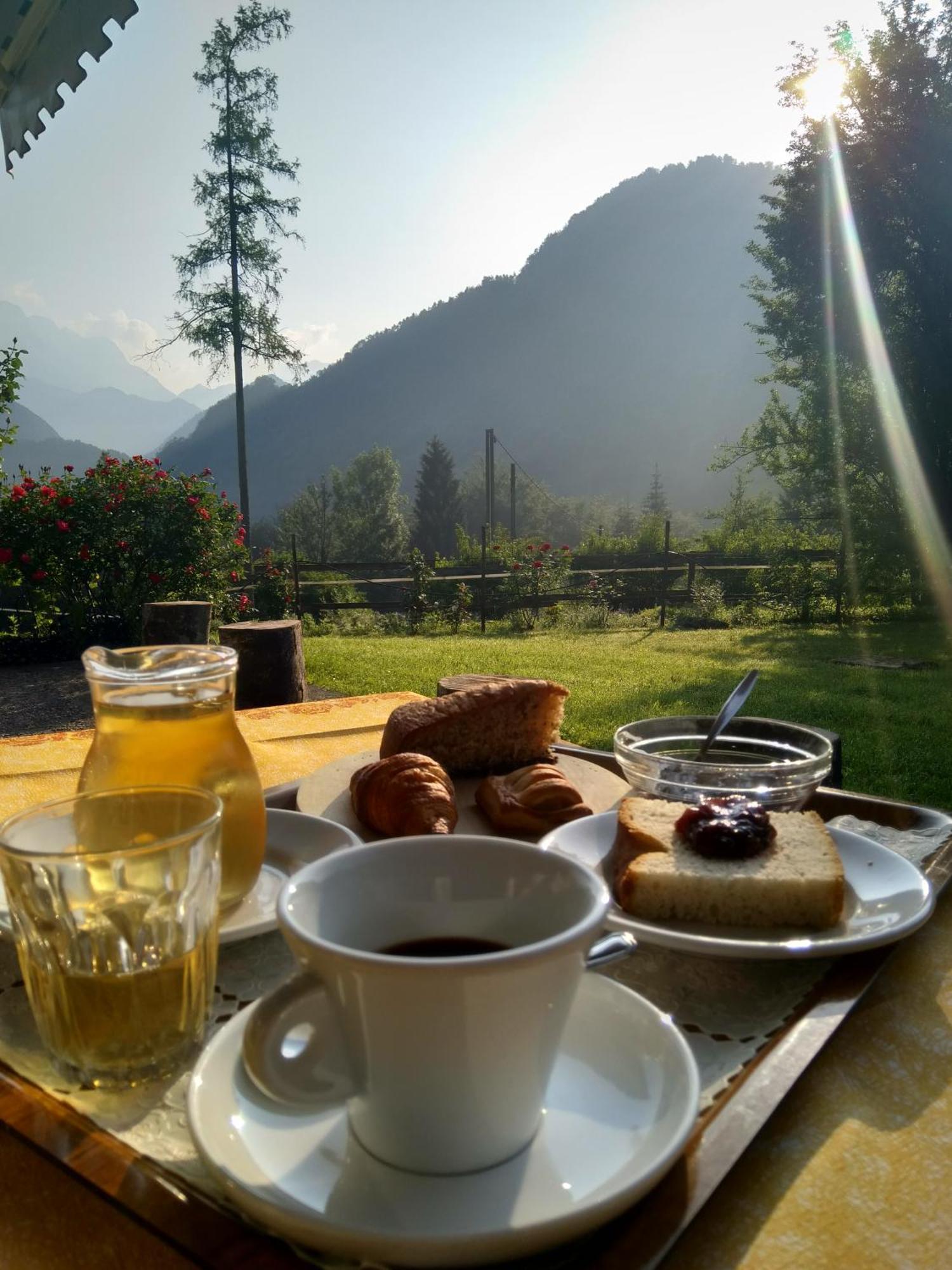 Agriturismo Pian Dei Tass Barcis Exteriér fotografie